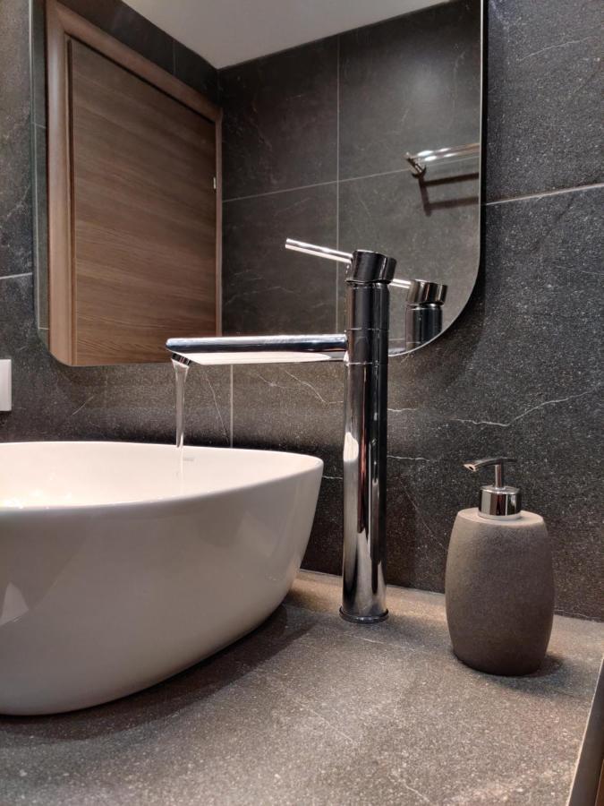ניאה סקיוני Mare Monte Luxury Apartments 3 מראה חיצוני תמונה