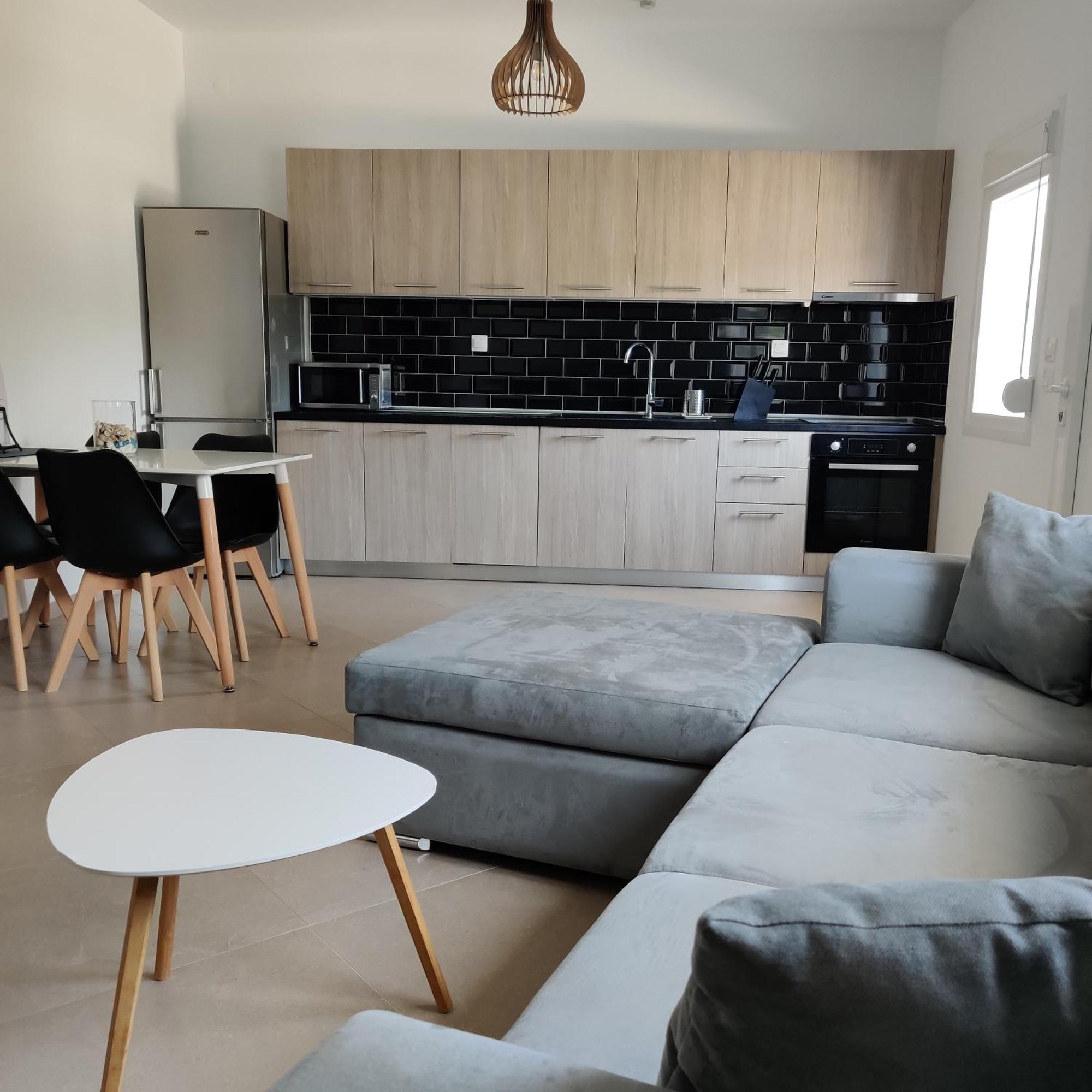 ניאה סקיוני Mare Monte Luxury Apartments 3 מראה חיצוני תמונה